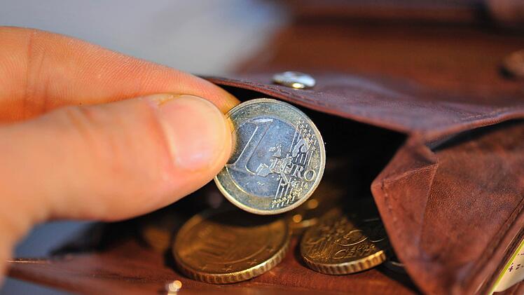 Über Hartz IV und Armut wird viel diskutiert. Aber was bedeutet das konkret?  Symbolbild: Andreas Gebert/dpa