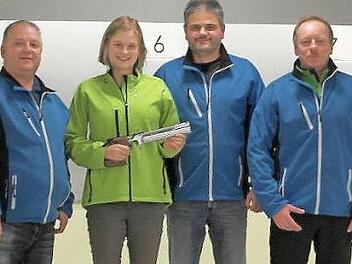 Die Meistermannschaft der SG Ludwigsstadt: (v. l.): Stefan Heyder, Sarah Lipfert, Heiko Lipfert, Alexander Harnisch Foto: Frank Ziener