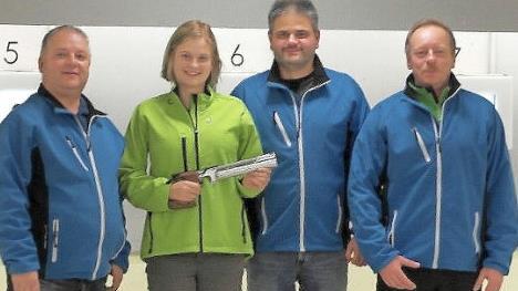 Die Meistermannschaft der SG Ludwigsstadt: (v. l.): Stefan Heyder, Sarah Lipfert, Heiko Lipfert, Alexander Harnisch Foto: Frank Ziener