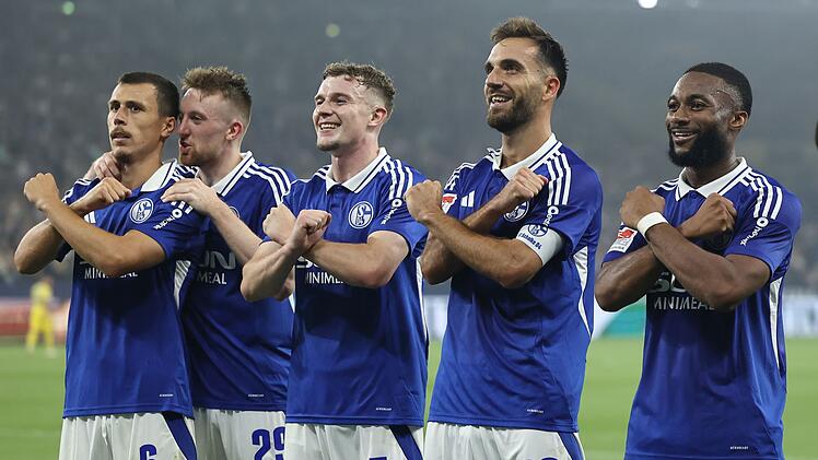 Schalke 04 gehört auch in der kommenden Spielzeit zu den populärsten Teams der 2. Liga.