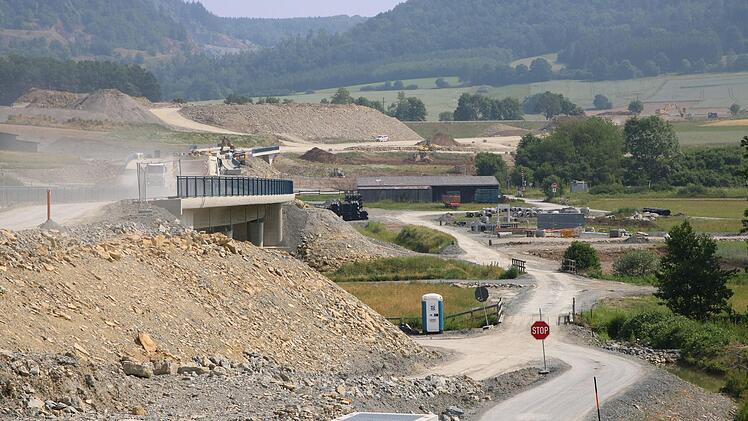 Blick auf die Baustelle bei Untersteinach. Foto: Jürgen Gärtner