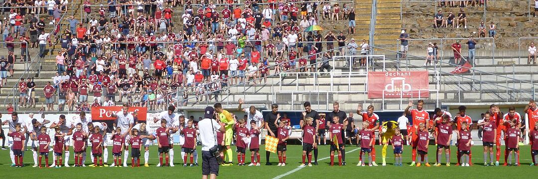 1. FC Nürnberg unterliegt dem Halleschen FC in Weismain