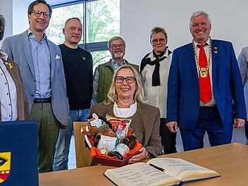 B&uuml;rgermeister Hennemann verabschiedet sich in Ebern