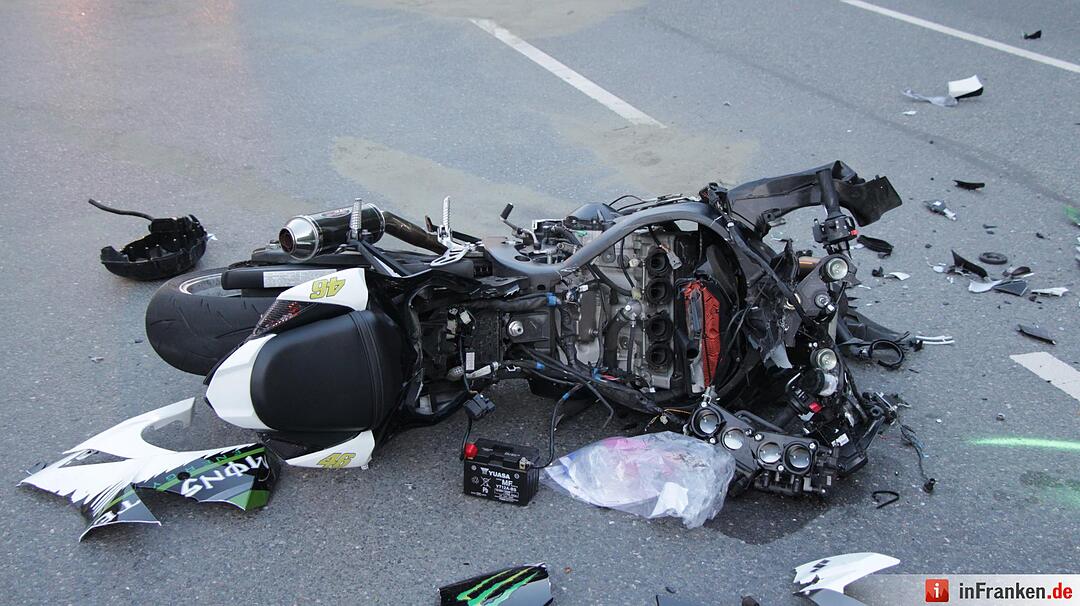 Schwerer Motorradunfall in Feucht