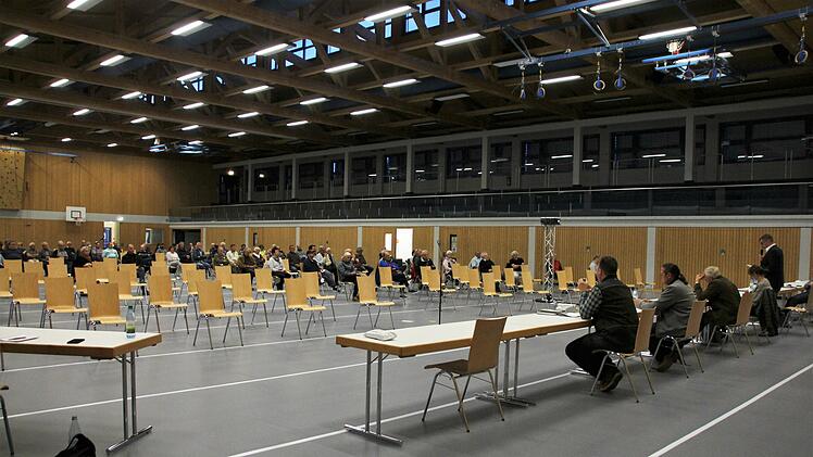Das Bild zeigt die Bürgerversammlung Ende September. Foto: Ellen Mützel/Archiv