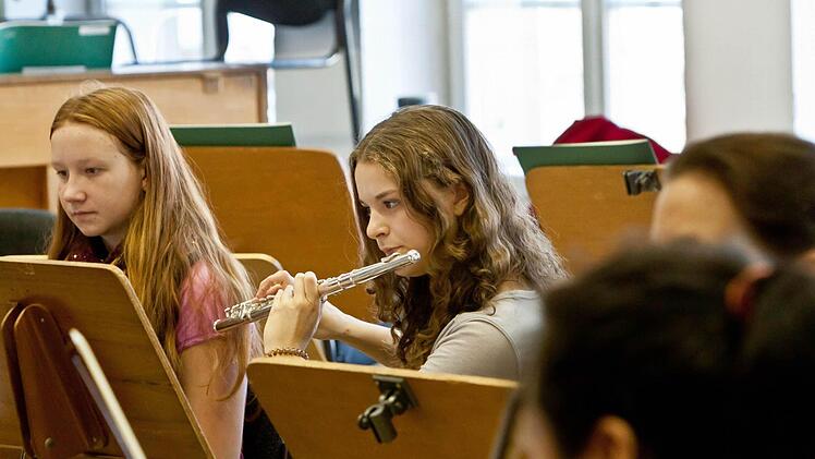 Impressionen von der Probenarbeit für das Mitmachkonzert des Landestheaters.Foto: Jochen Berger