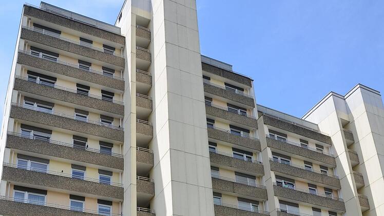 In diesem Hochhaus in Garitz blieb der Aufzug stecken. Peter Rauch