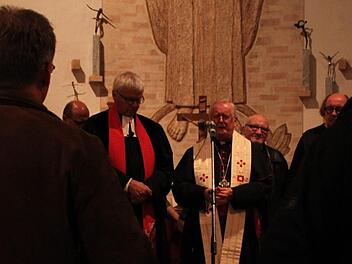 Die Altbischöfe Johannes Friedrich (evangelisch) und Friedhelm Hofmann (katholisch) gestalten am Reformationstag einen Gottesdienst in Bad Brückenau. Foto: Ulrike Müller