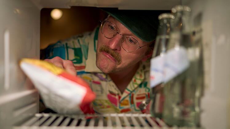 Das Hotelprinzenhof setzt alles daran, ihre G&auml;ste zufriedenzustellen. Gast und Musiker Baxter (Jordan Prince) ist vom Service &uuml;berzeugt. Doch geht es allen G&auml;sten so?