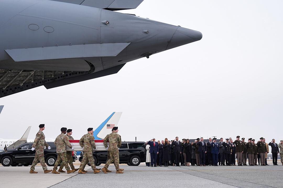 Iran-Krieg - &Uuml;berf&uuml;hrung gefallener US-Soldaten