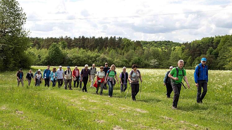 Die Teilnehmer der Reuther Gedächtniswanderung Foto: pr