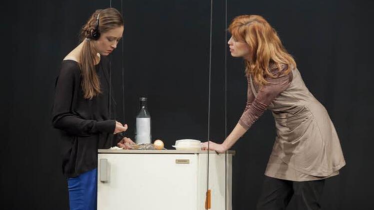 Ulrike Schlegel und Nadine Panjas