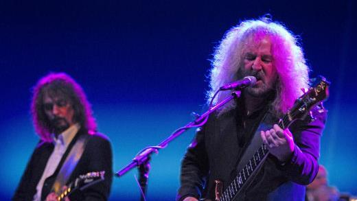 Gr&uuml;ndungsmitglied Les Holroyd pr&auml;gt auch heute noch mit seiner Stimme den Sound von BJH.PR