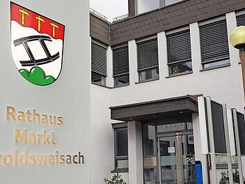 Am 15. März wird der Bürger entscheiden, ob das Rathaus in Maroldsweisach weiterhin rot, oder nach sechsjähriger Pause wieder schwarz regiert werden soll.  Foto: Eckehard Kiesewetter