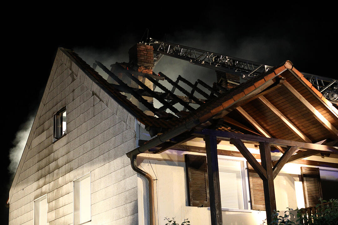 Gunzenhausen: Hoher Schaden bei Dachstuhlbrand