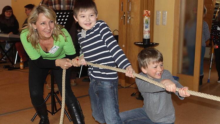 Gitti Prysok zieht seit fünf Jahren mit den Kindern an einen Strang und bereichert durch ihr großes ehrenamtliches Engagement das Abenteuerland.  Foto: Michael Wunder