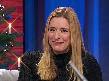 Stefanie Hertel schien sichtlich irritiert, als eine Anruferin auf ihren Ex-Mann zu sprechen kam.