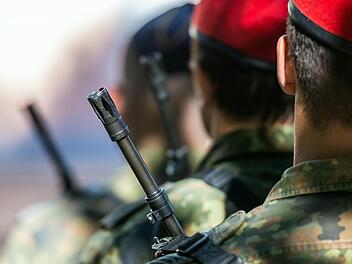 Massiver Umbau geplant: Auf die Bundeswehr kommen wohl viele Neuerungen zu. Foto: Patrick Pleul/dpa