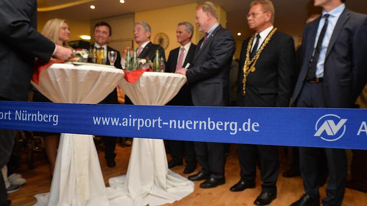 Immer schön hinter der Absperrung bleiben.