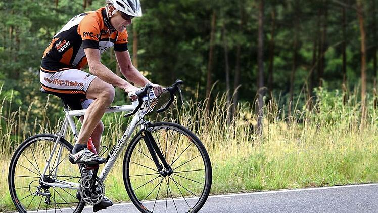 Wer bei einem derartigen Anstieg noch im Sattel bleiben konnte, der musste schon über eine entsprechende Kondition verfügen.  Foto: Dieter Radziej