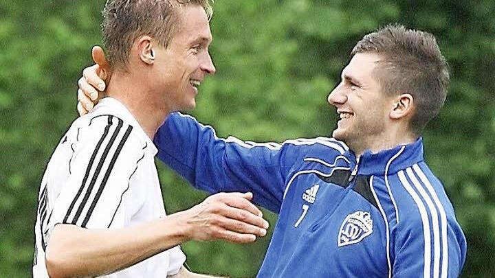 Zwei Erfolgsgaranten des SSV Kasendorf: Spielertrainer Markus Taschner (links) und Torjäger Andreas Pistor (rechts). Sie bleiben dem Verein trotz verlockender Angebote erhalten. Foto: Monika Limmer