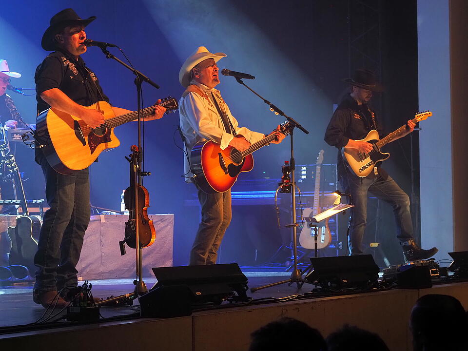 Das neue Studioalbum von Truck Stop heißt „Freiheit Pur“.