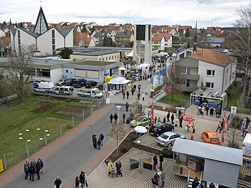 Eine gemeinsame Aktion der Allianz Oberes Werntal ist der Regionalmarkt, der inzwischen auch einmal in Oerlenbach stattgefunden hat. Dabei konnten sich die Betriebe des Oberen Werntals präsentieren. Foto: Stefan Geiger