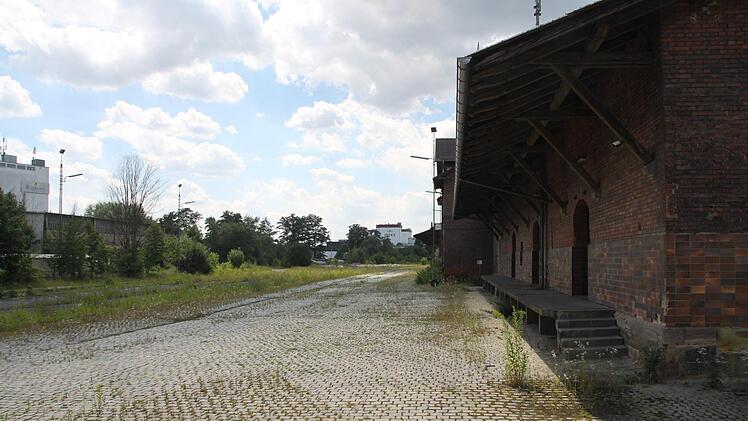 Knapp 50 Hektar groß ist das Gelände des ehemaligen Güterbahnhofs. Es ist das favorisierte Areal für den neuen Uni-Canpus in Kulmbach.BR-Archiv