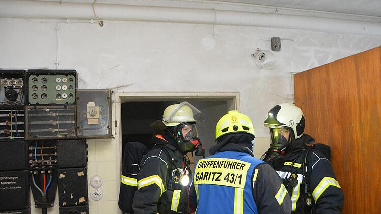 Feuerwehr am Einsatzort.  Foto: Peter Rauch