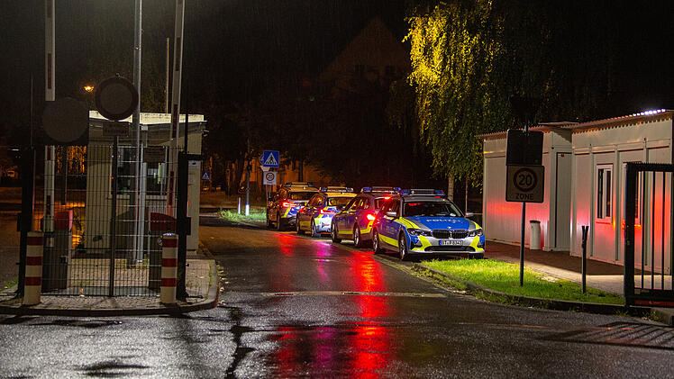 Bamberg: Gleich mehrere Polizeieinsätze im Ankerzentrum - einige Verletzte