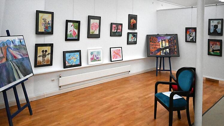 Blick in die Ausstellung "Junge Kunst", die ab Samstag im Kunstverein Coburg gezeigt wird.Foto: Joachim Goslar
