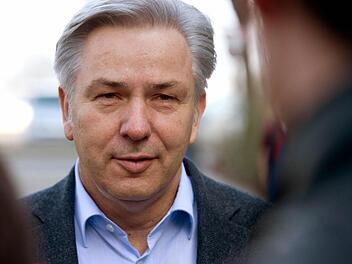 Berlins Regierender Bürgermeister Klaus Wowereit (SPD) Foto: Maurizio Gambarini/dpa