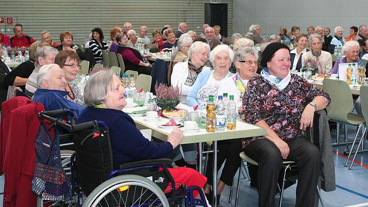 Die Senioren waren von den Darbietungen sehr angetan.