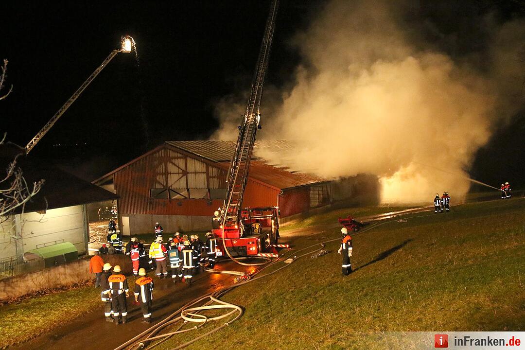 Großbrand zerstört Scheune in Herbartsdorf