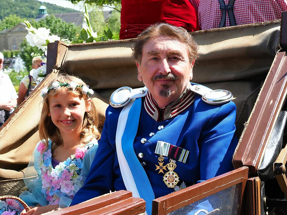 Großer historischer Festzug durch Bad Kissingen!