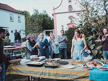 Das syrische Buffet beim Kulturfestival in Eckarts kam gut an. Foto: Yukio Tee