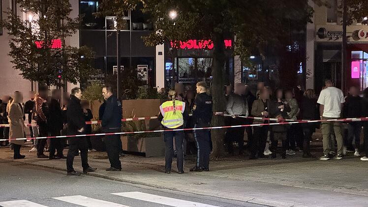 Evakuierung in Hofer Altstadt nach Atemwegsbeschwerden bei Gästen