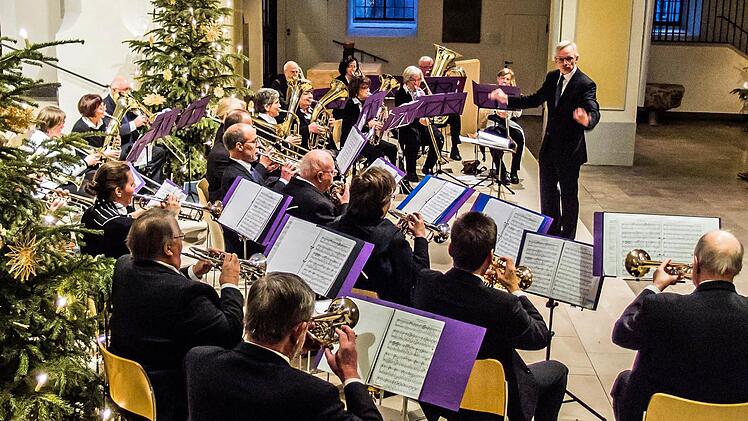 Der Posaunenchor St. Moriz spielte unter Leitung von Peter Stenglein Bläsermusik aus alter und neuer Zeit. Foto: Jochen Berger