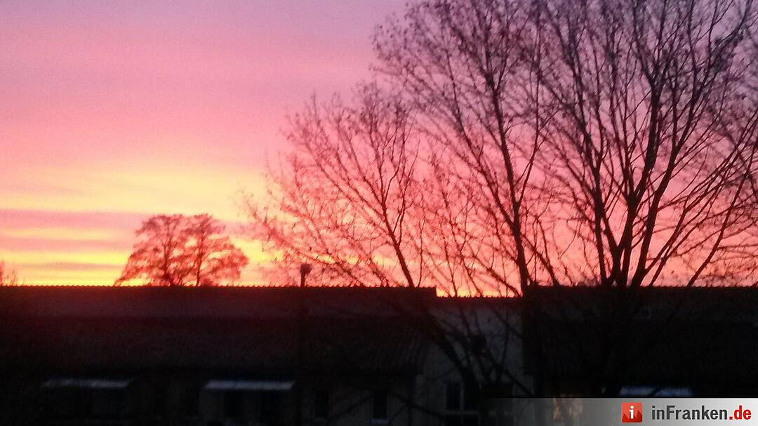 Leserbilder: Sonnenuntergang in Franken