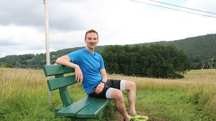 Durch das Naturschutzgebiet Kessel-Plosenberg führen viele Laufstrecken des SPD-Kandidaten, der sich nach dem Sport eine Auszeit gönnt.