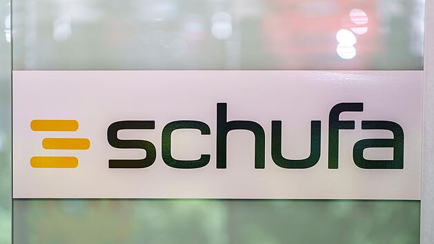 Schufa kündigt Revolution an - Verbraucher sollen schon bald profitieren