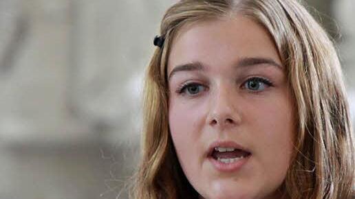 Die junge Sopranistin Selina Schreiner wirkt bei der Open-Air-Gala auf dem Seßlacher Marktplatz mit.  Foto: Archiv / Albert Höchstädter