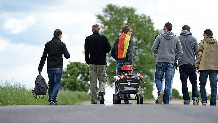 F&uuml;r viele ist Christi Himmelfahrt einfach Vater- oder M&auml;nnertag.  Foto: Archiv/dpa