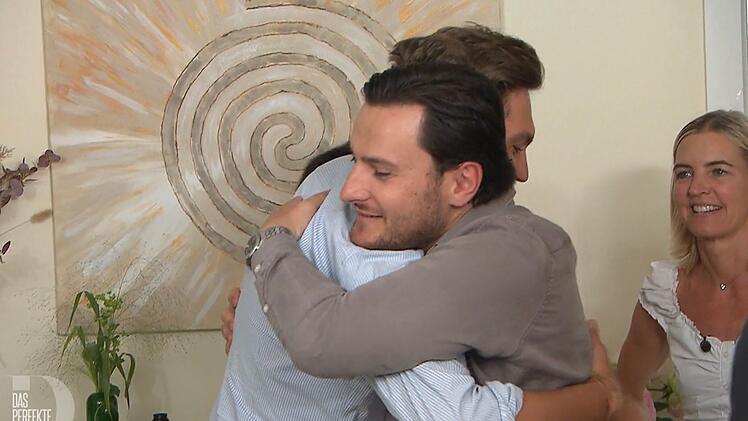 Visar freut sich über die Wiener Dinner-Krone.