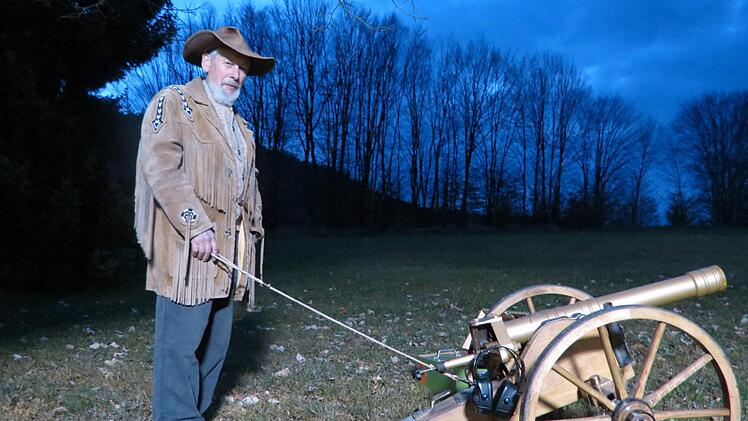 Die  Euerdorfer Karnevalsgesellschaft hat den Fasching mit dem Rathaussturm eröffnet.Doris Bauer