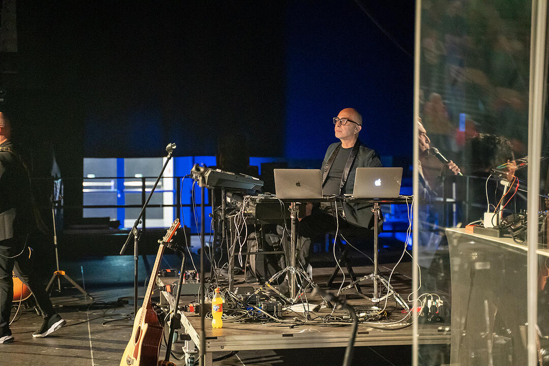 Ricchi e Poveri, Gemelli Diversi, Pino Barone Band, u.v.m.