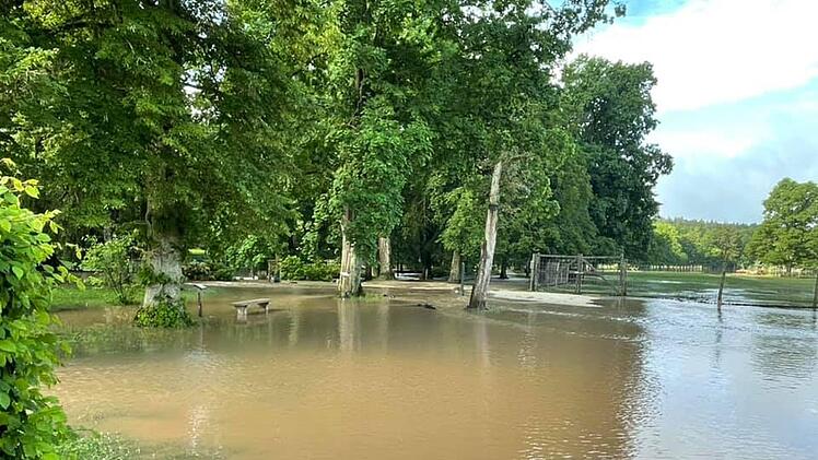 Land unter im Wildpark Tambach nach dem Unwetter am Sonntag.Foto: privat
