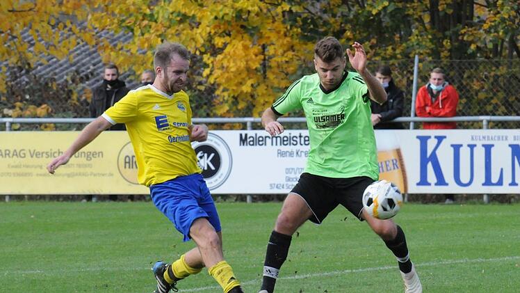 Mit Ehrgeiz unterwegs: Unser Bild zeigt Sebastian Dees (links) von der SG Oerlenbach/Ebenhausen gegen Ramsthals Nico Morper. Foto: ssp