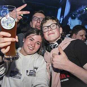 Opening Party mit Ballermann-Größe Peter Wackel