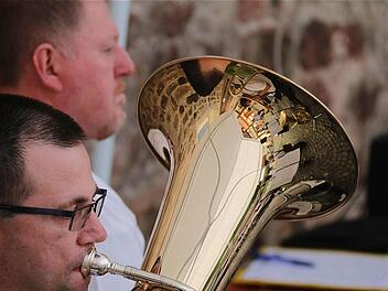 Die Klingenthaler Musikanten sorgten für die Unterhaltung.  Fotos: Gerd Schaar